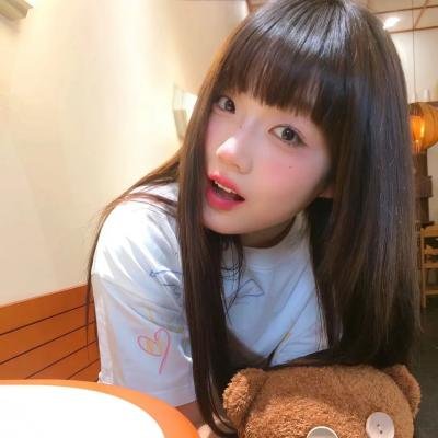 姹紫嫣红碧绿波